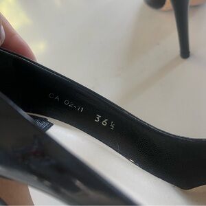 Christian Dior patent leather black heels